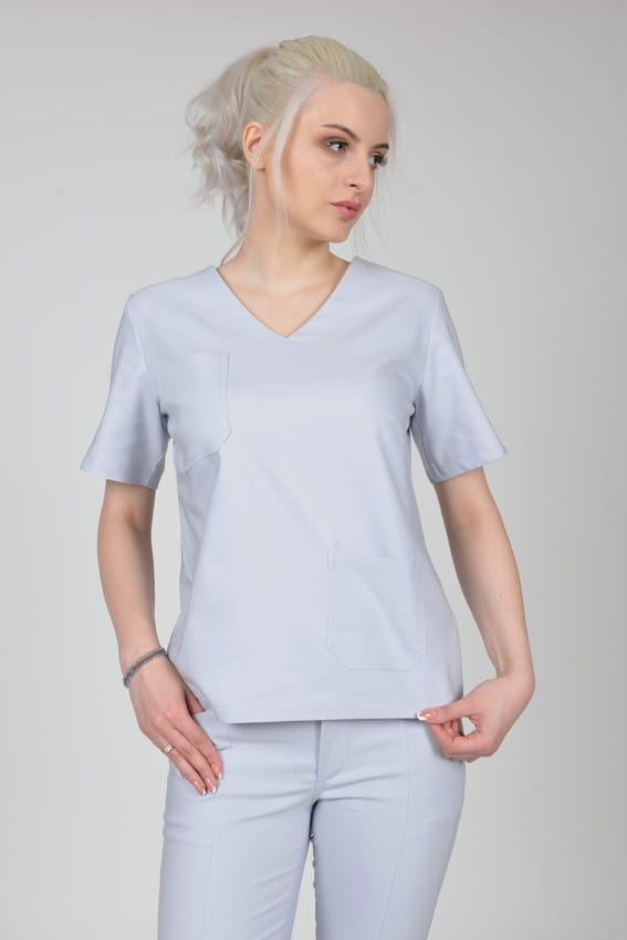 Bluzka-medyczna-damska.-Scrubs-moda