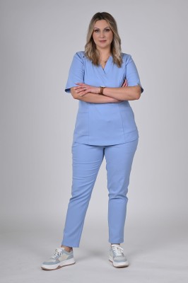 Bluzka medyczna damska Premium Scrubs GlamPuls Baby Blue/ Jasnoniebieska