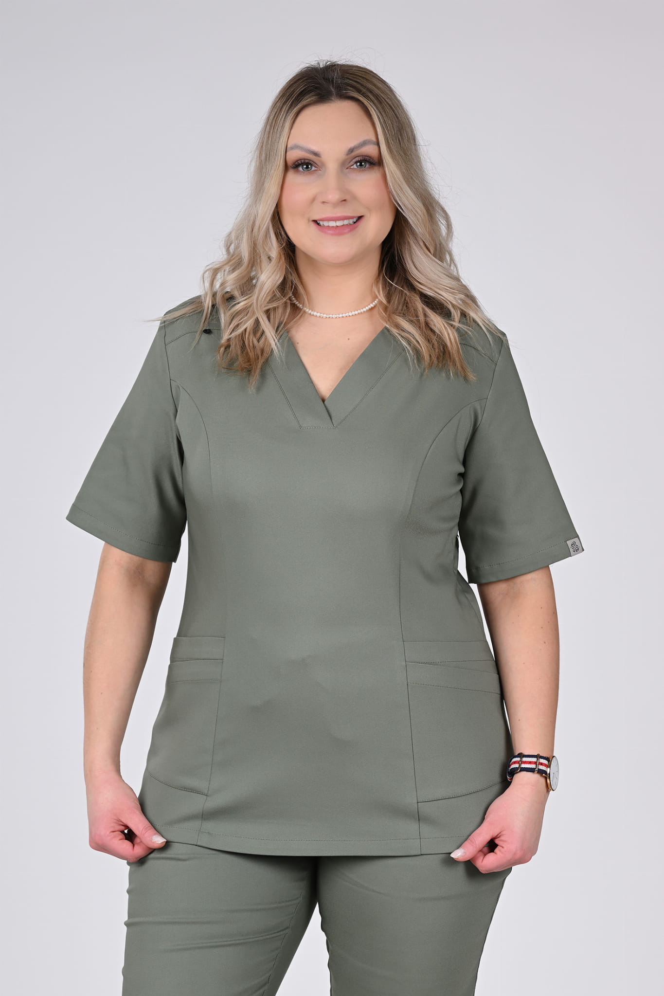 Bluzka medyczna damska Premium Scrubs GlamPuls Olive/  Oliwkowa