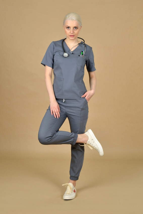 Bluzka medyczna damska. Scrubs moda.